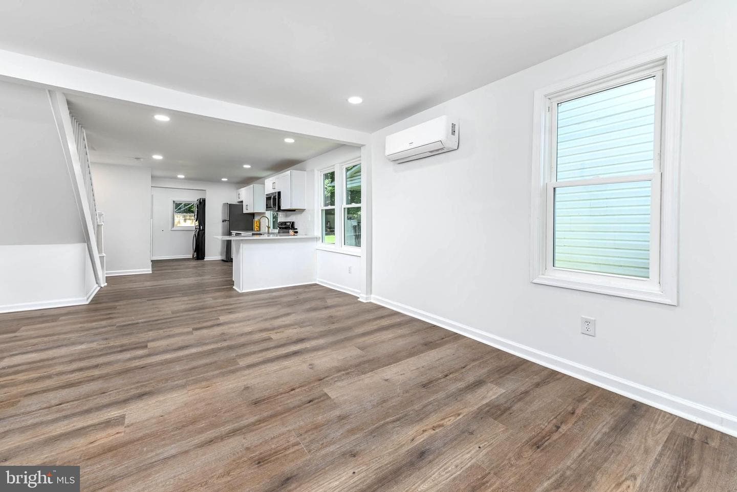 317 Fairview Avenue photo 8