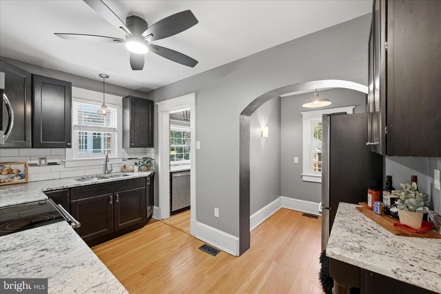 1423 Greystone Terrace photo 14