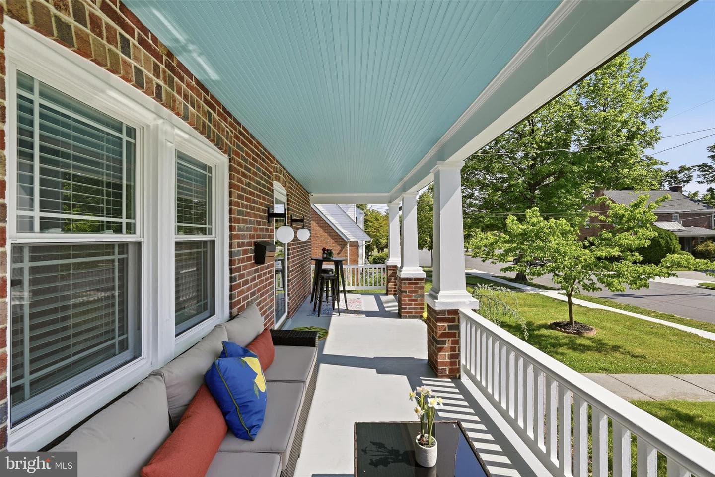 1423 Greystone Terrace photo 4