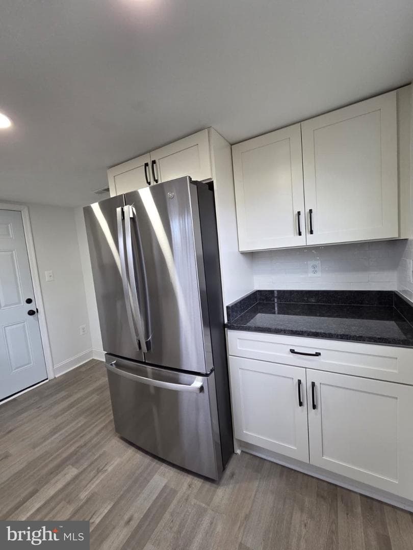 580 York Avenue photo 5
