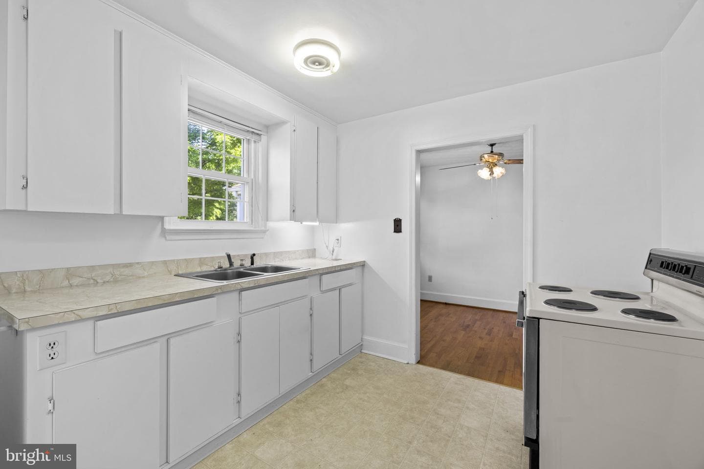 2917 First Street photo 12
