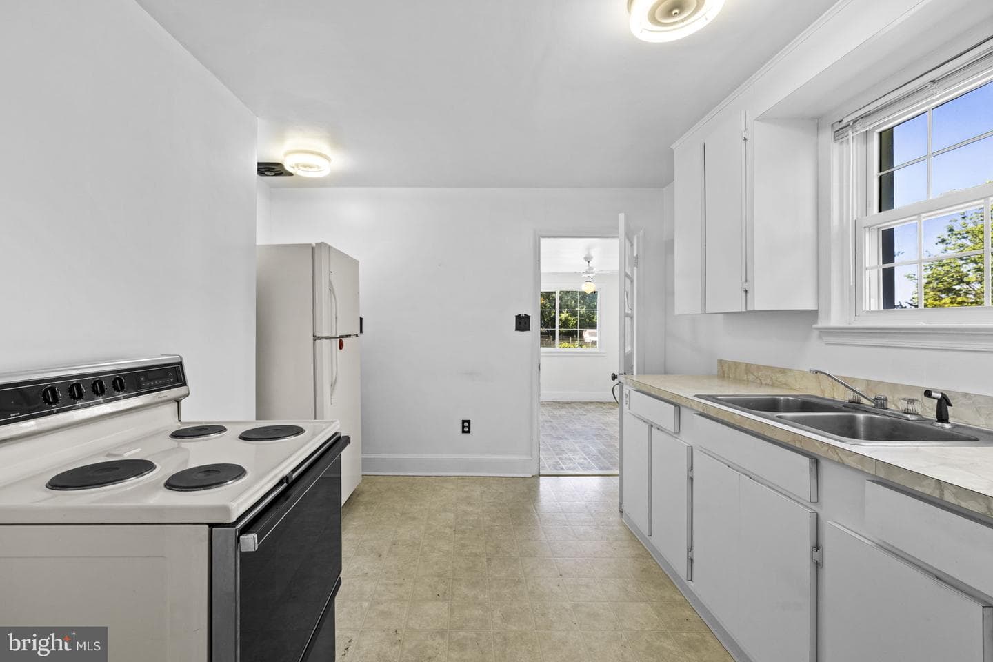 2917 First Street photo 15