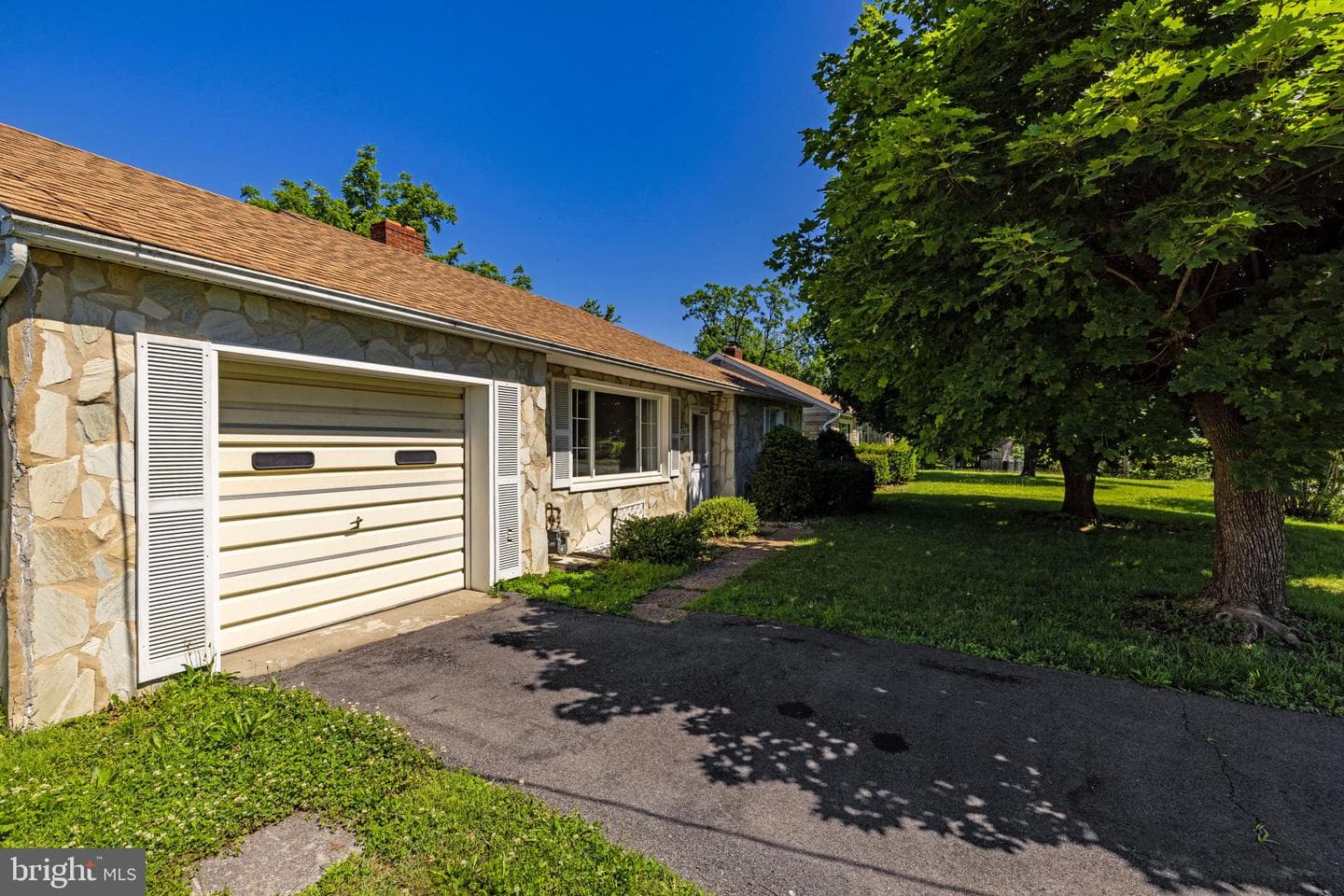2917 First Street, Winchester