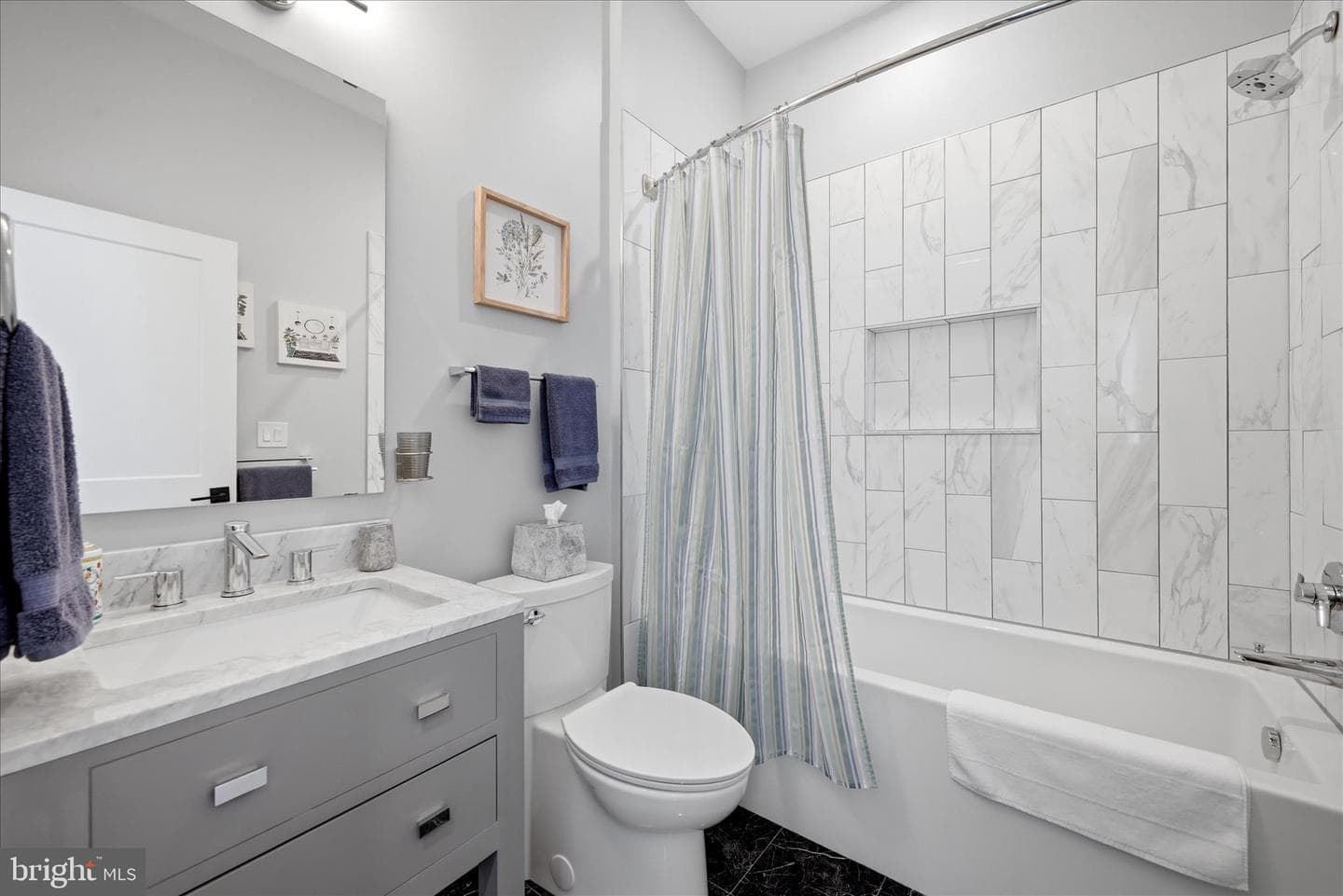 411 N Loudoun Street #105 photo 36