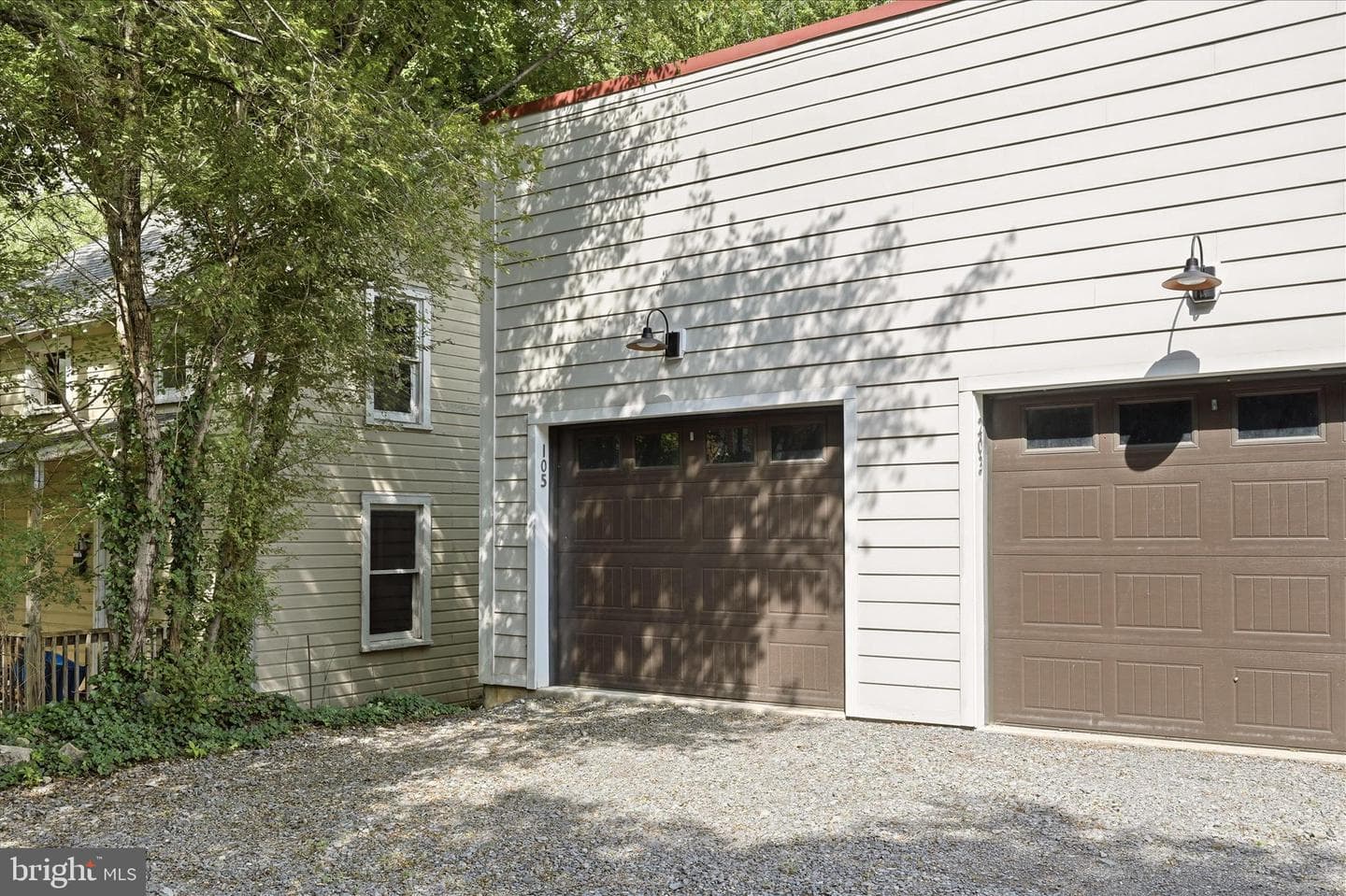 411 N Loudoun Street #105 photo 43