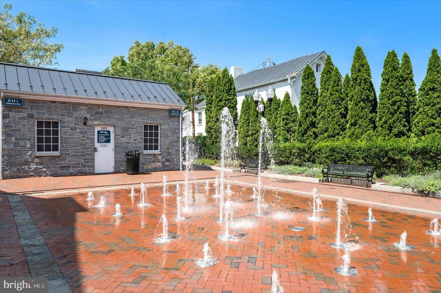 411 N Loudoun Street #105 photo 76