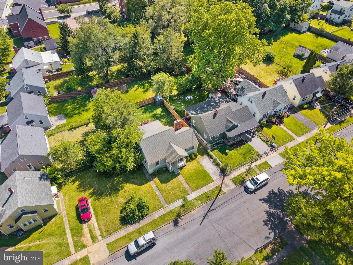 621 Patterson Ave photo 29