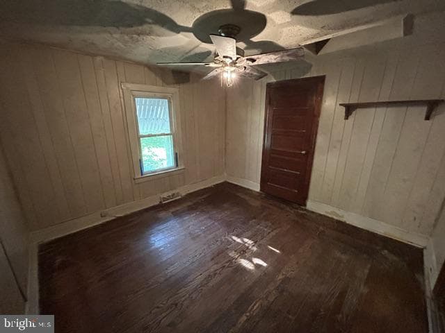 1124 Conway Street photo 5
