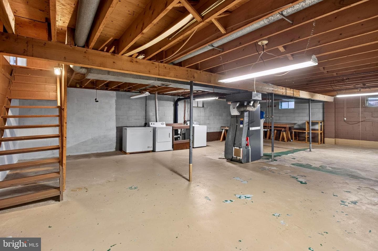 936 Allen Drive photo 23