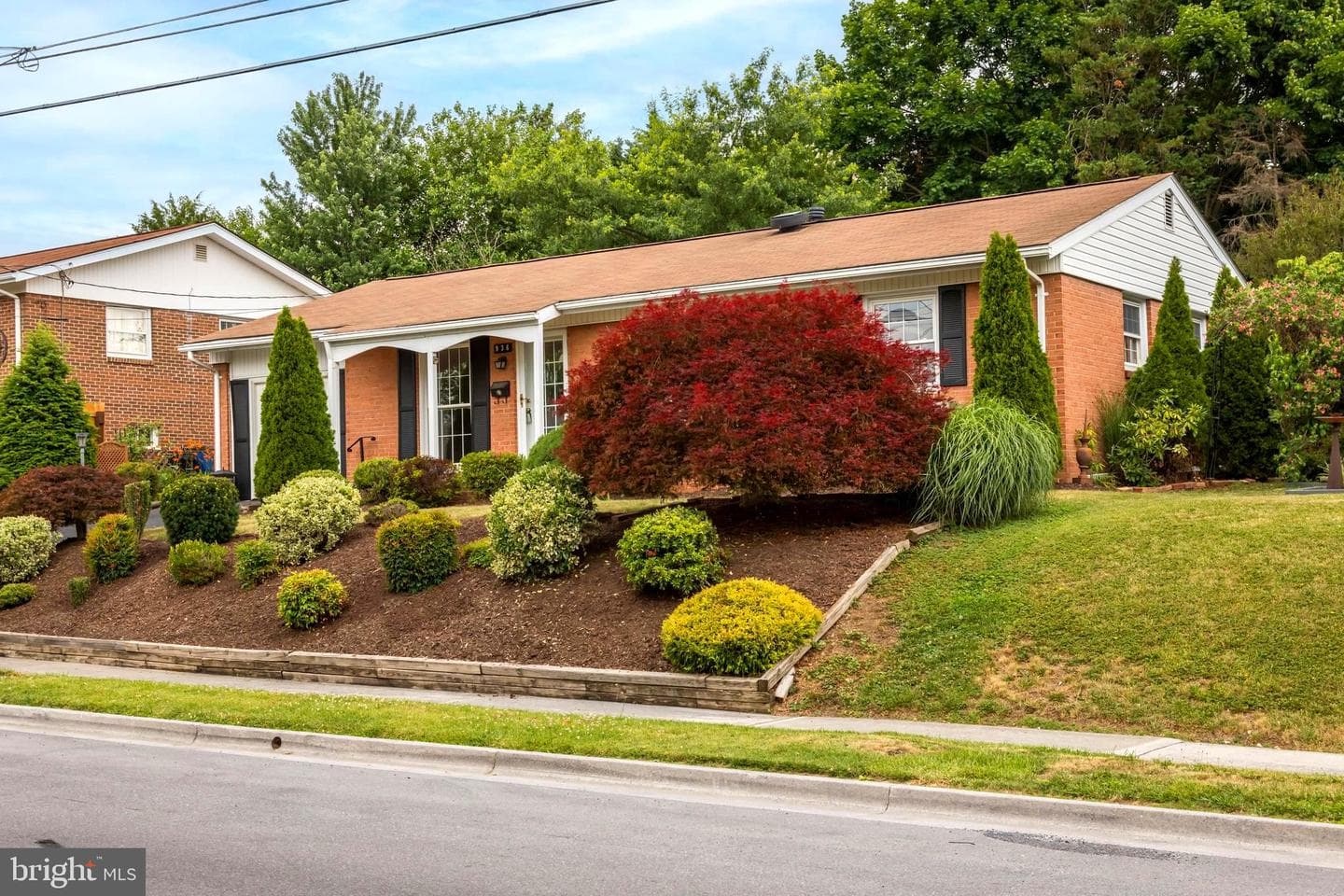 936 Allen Drive photo 32
