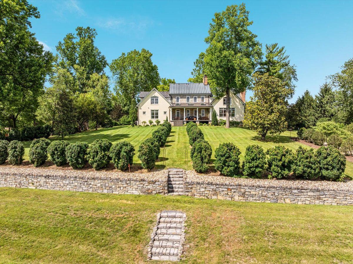 730 Merrimans Lane photo 3