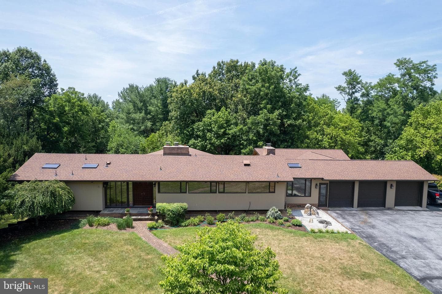 517 Merrimans Lane, Winchester