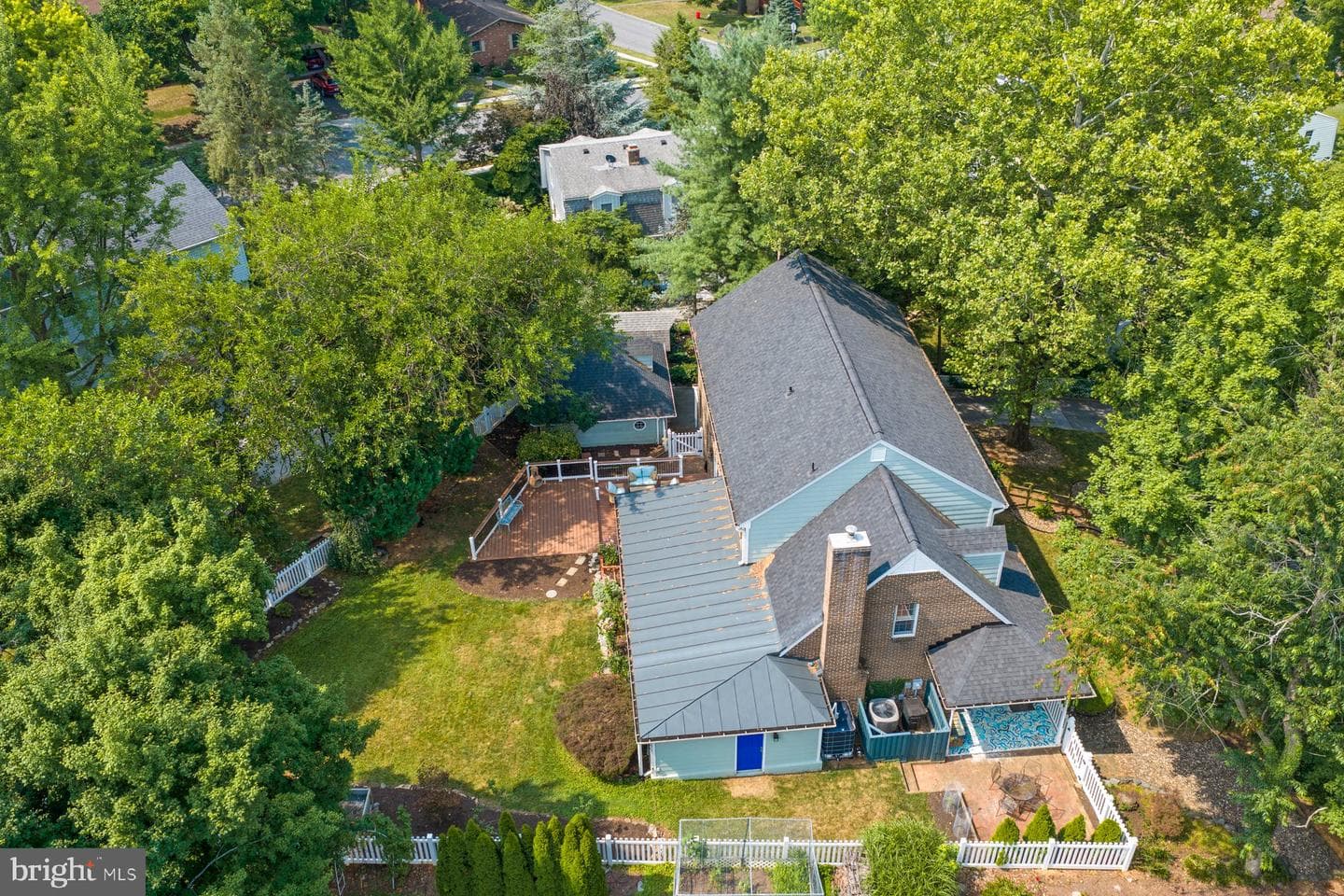 608 Bellview Avenue photo 44