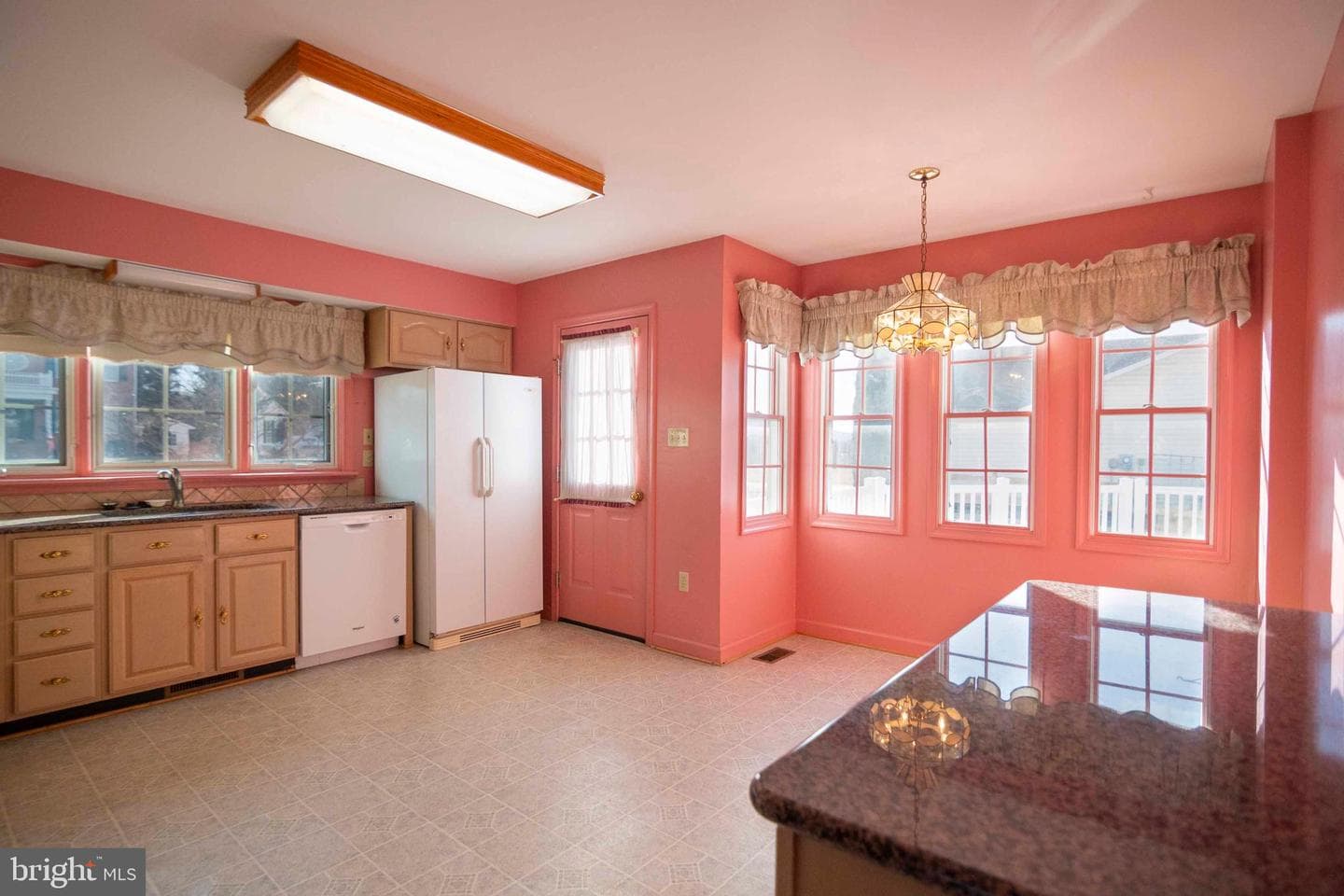 507 Meadow Lane photo 27