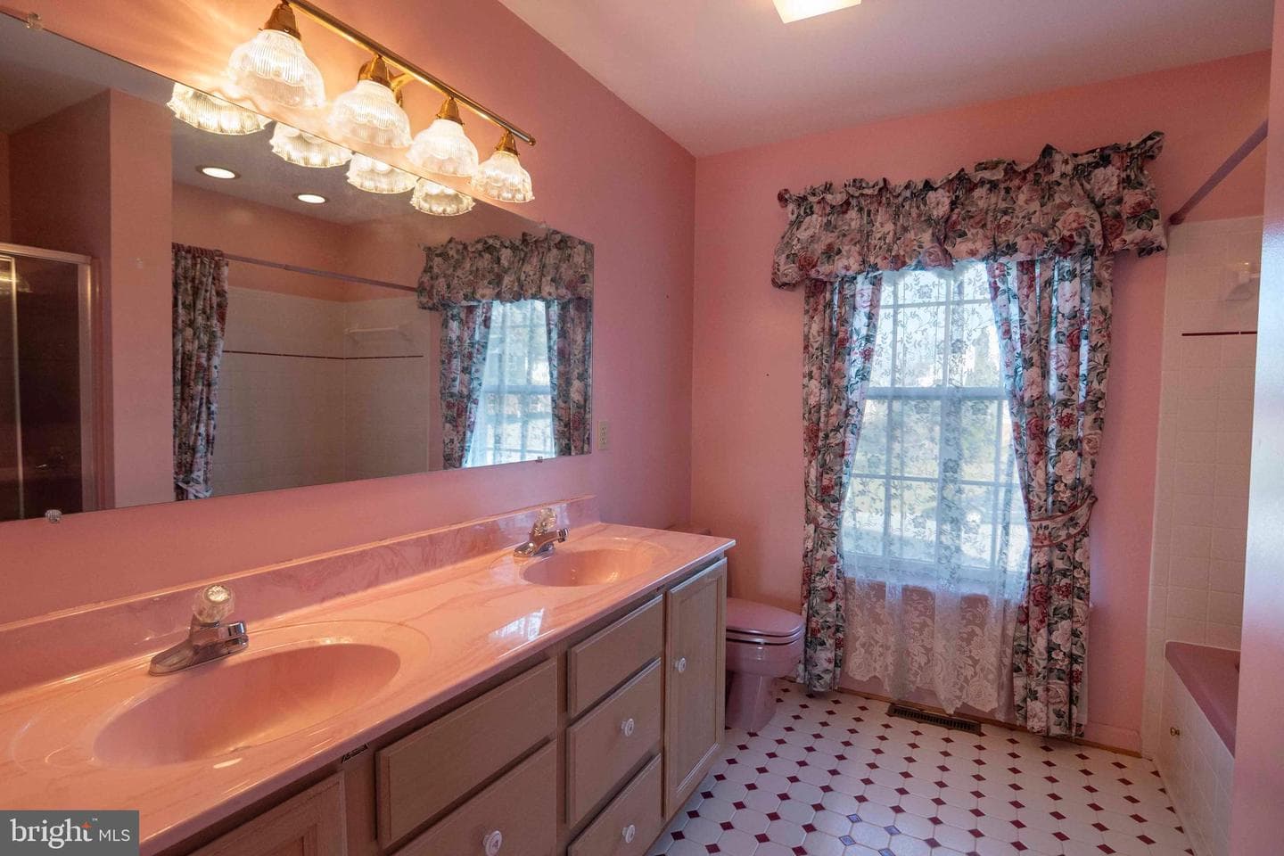 507 Meadow Lane photo 39