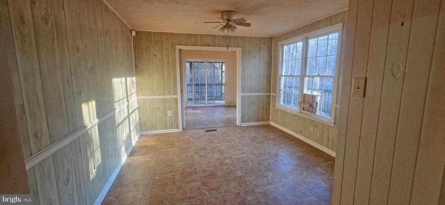 298 Honey Farm Lane photo 11