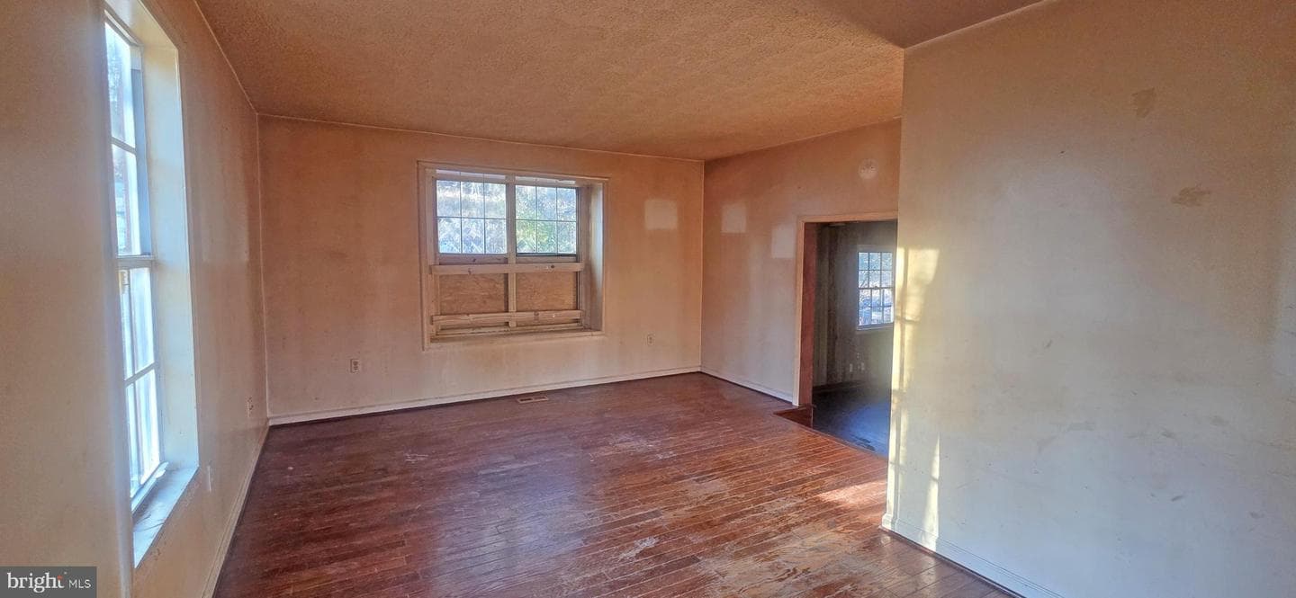 298 Honey Farm Lane photo 7