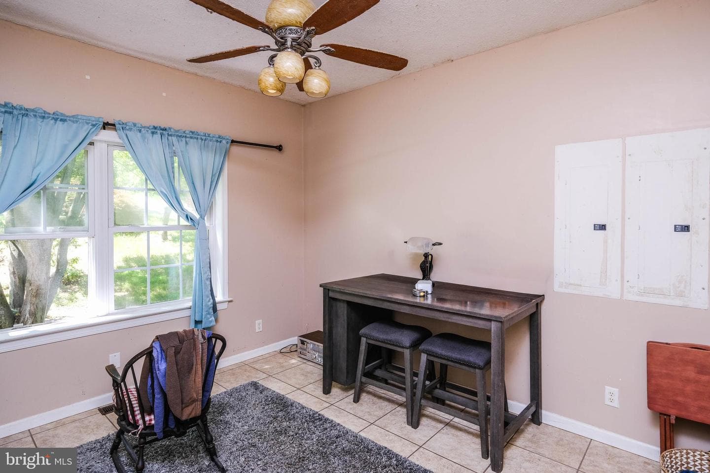 1195 Shangri La Road photo 49