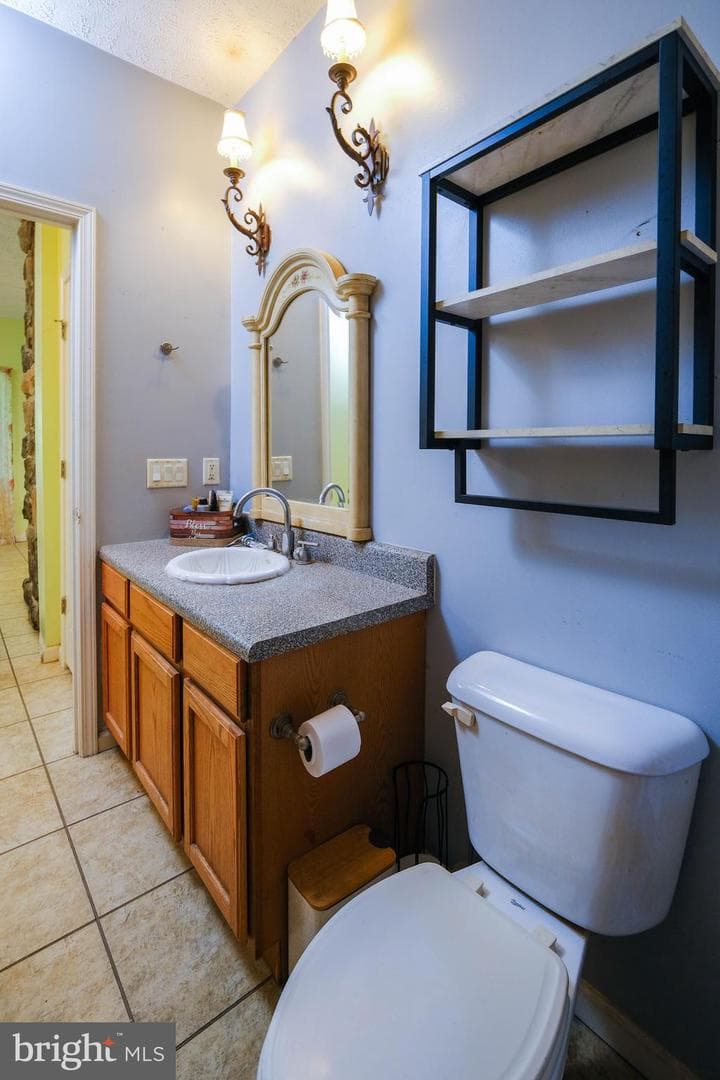 1195 Shangri La Road photo 53