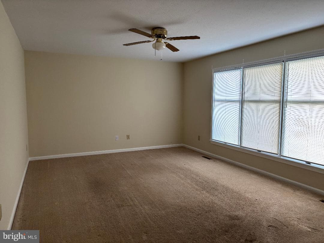 36 Ashlawn Court photo 5