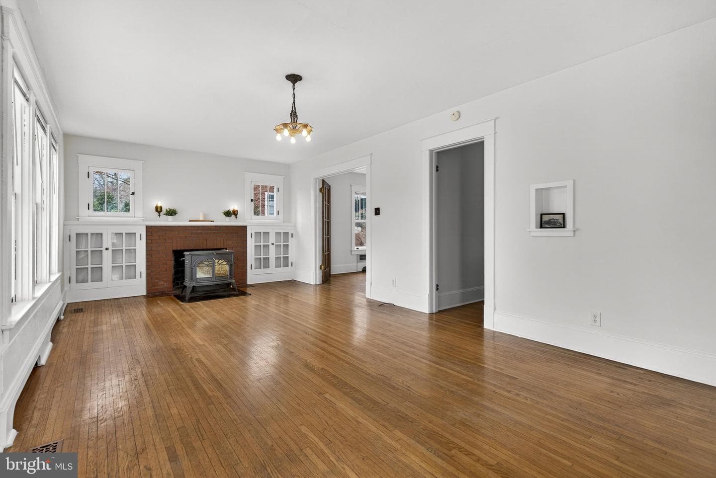 129 Luray Avenue photo 7