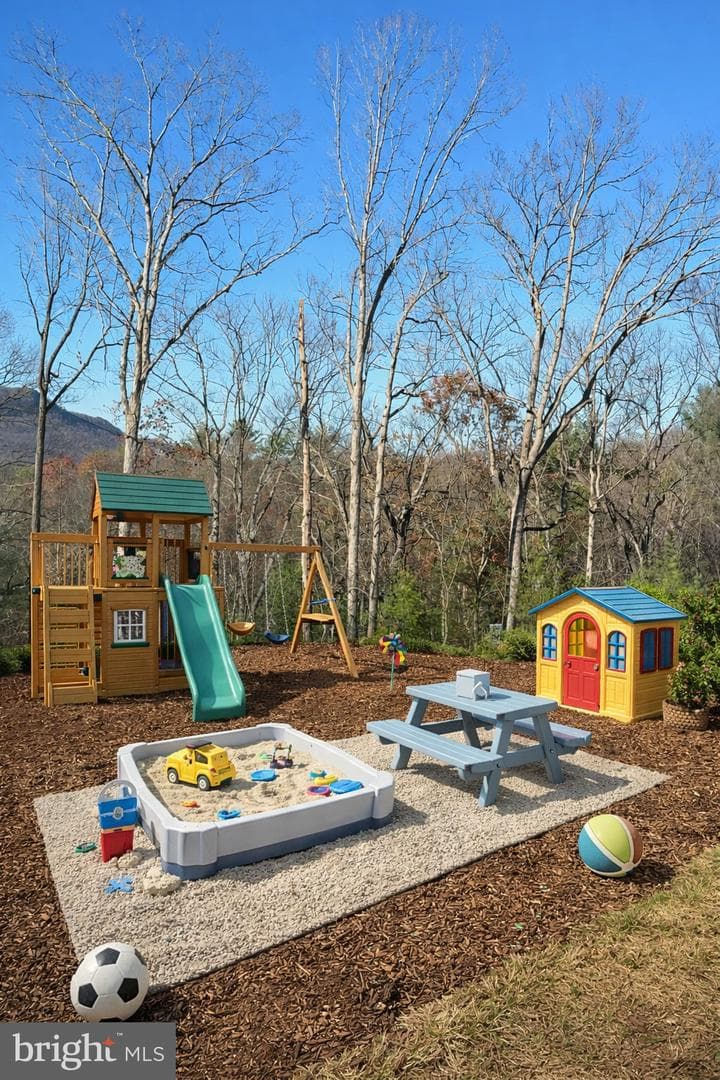 42 Aluna Drive photo 21