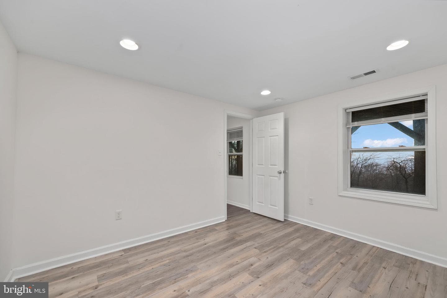 415 Inca Road photo 26
