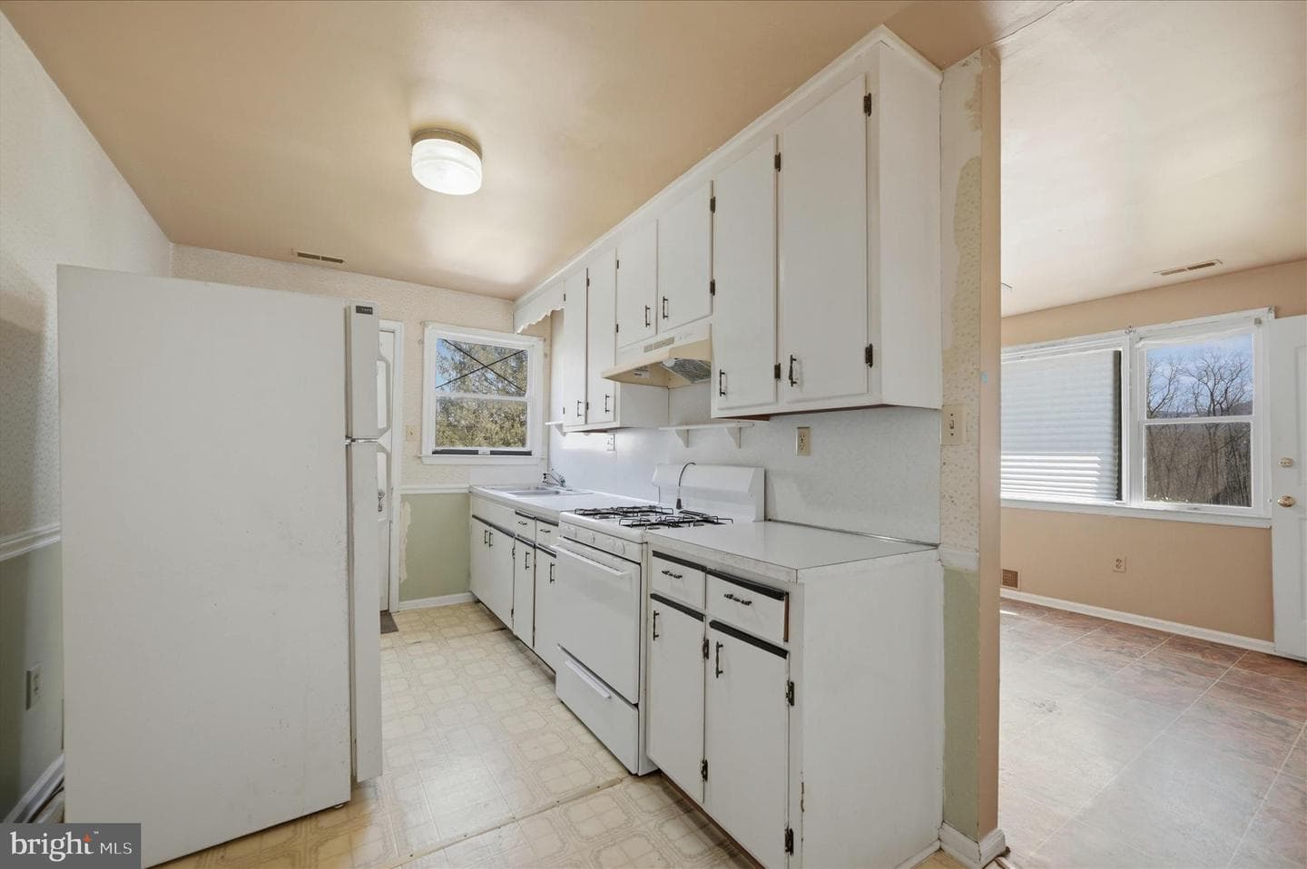 42 Dogwood Lane photo 35