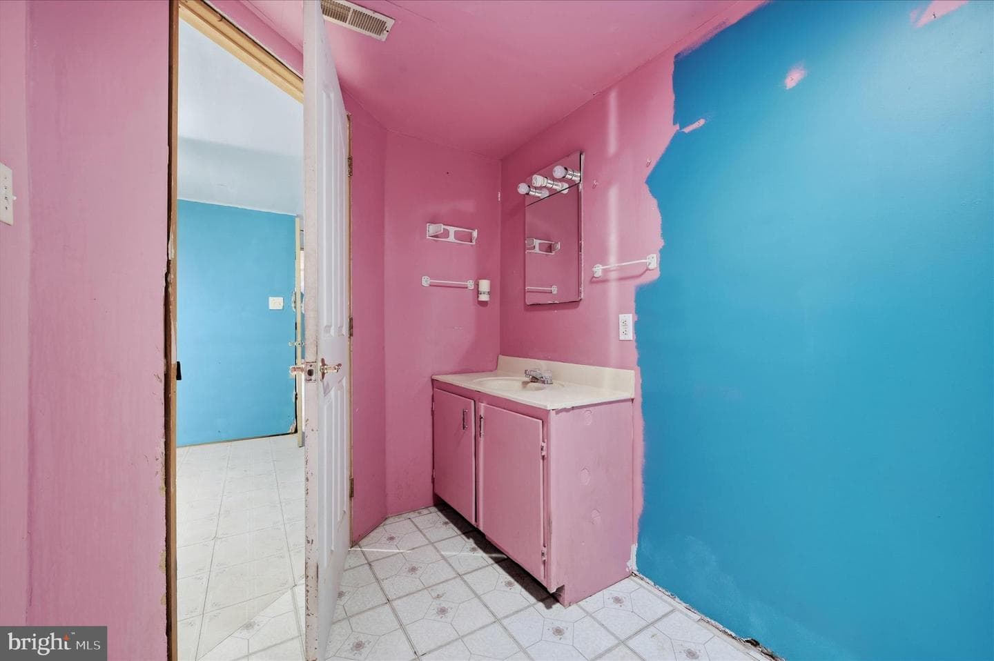 42 Dogwood Lane photo 48