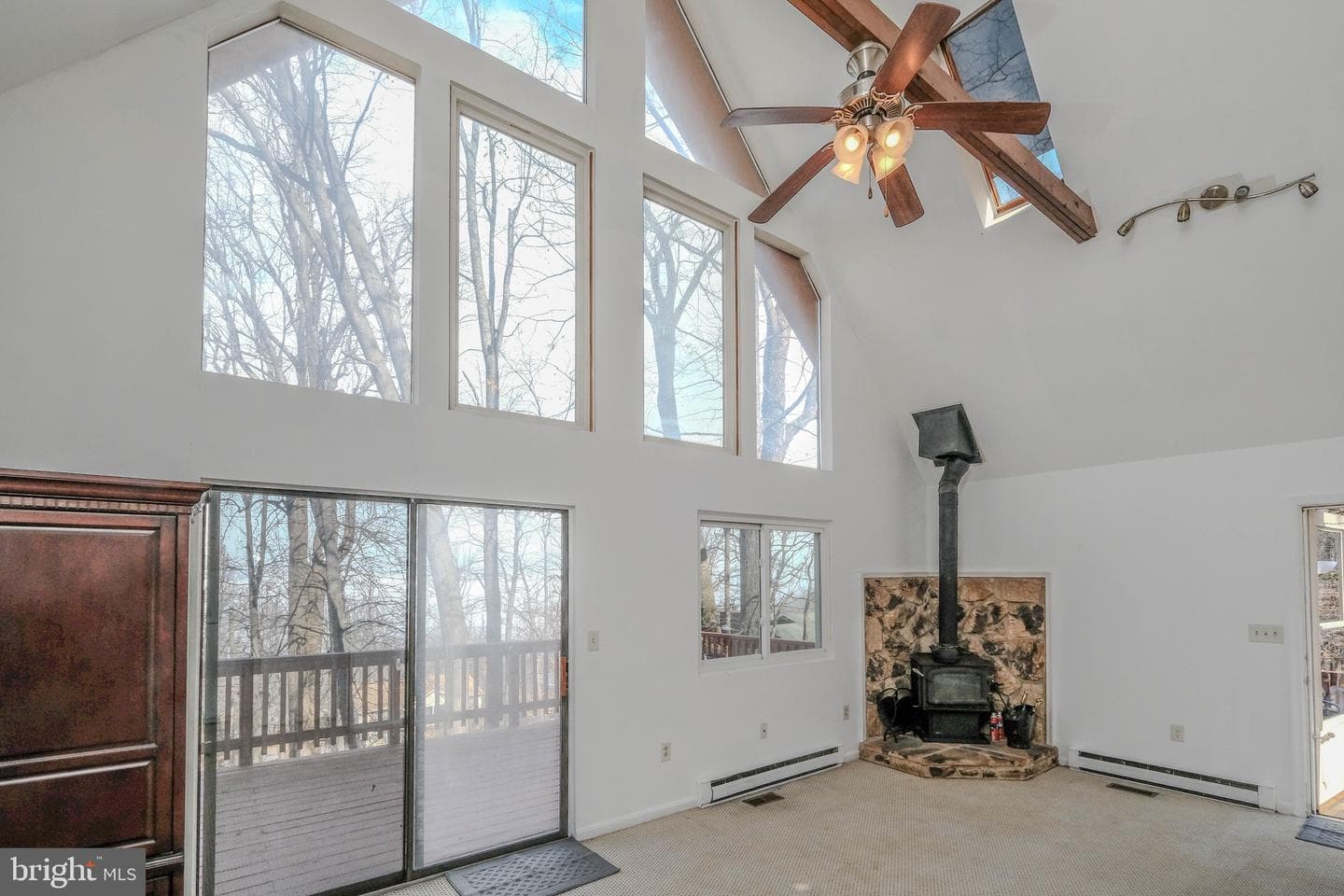59 Alpine Drive photo 4