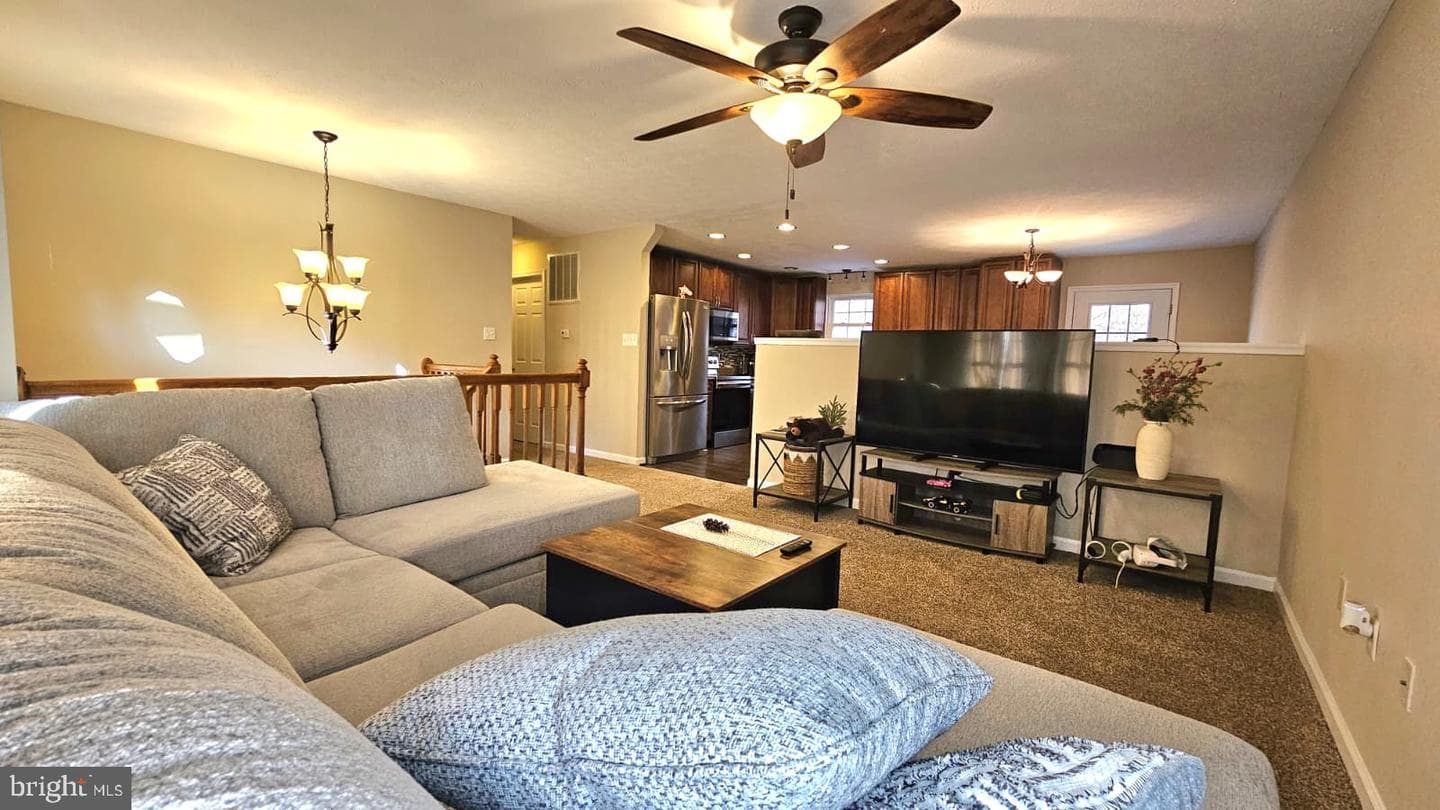 54 Magnolia Drive photo 8
