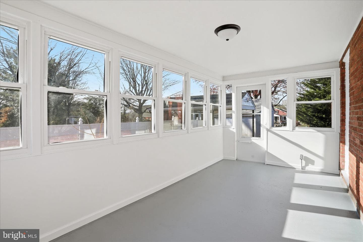 220 Manassas Avenue photo 33