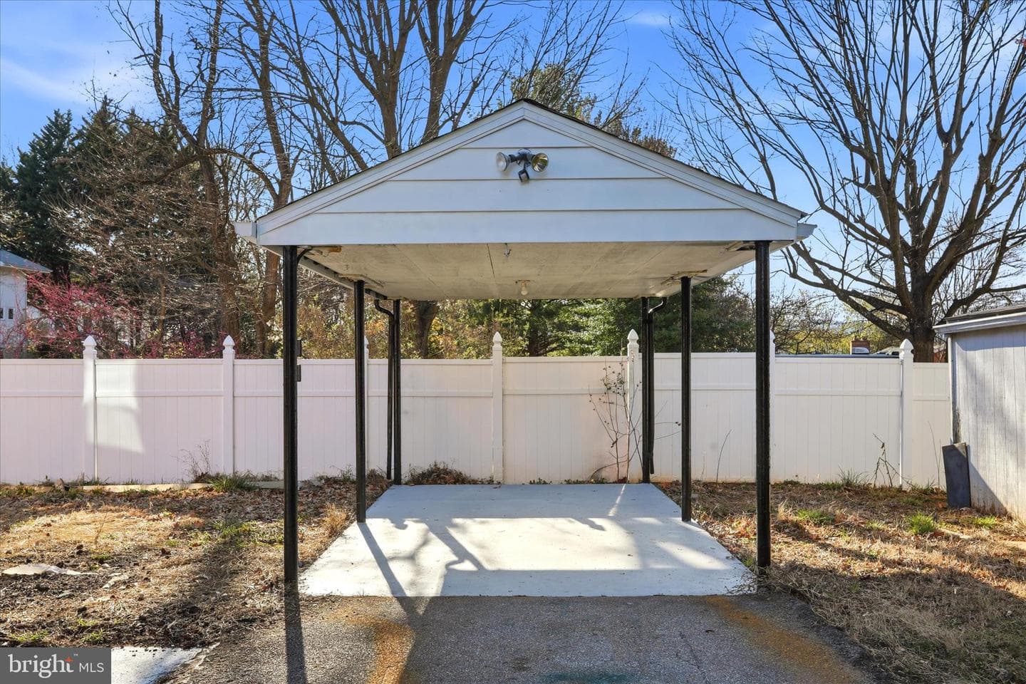 220 Manassas Avenue photo 35