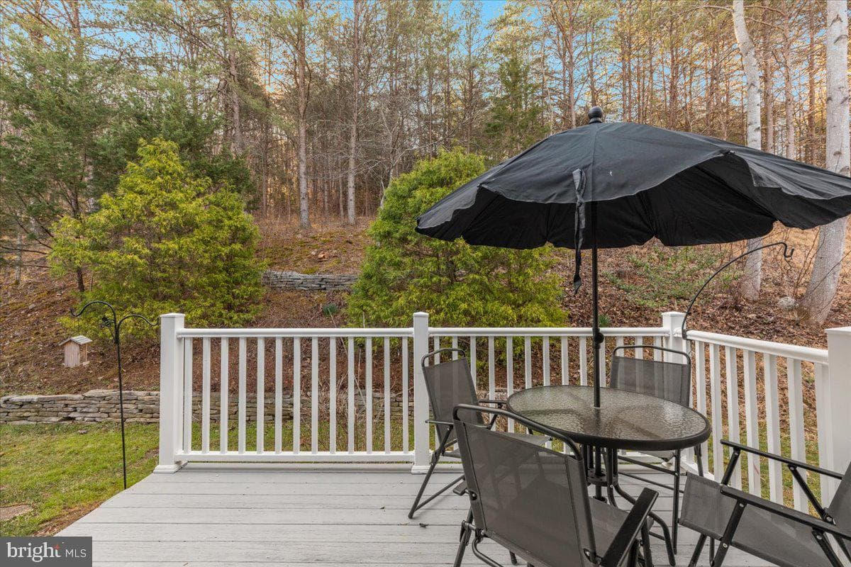 209 Park Ridge Court photo 43