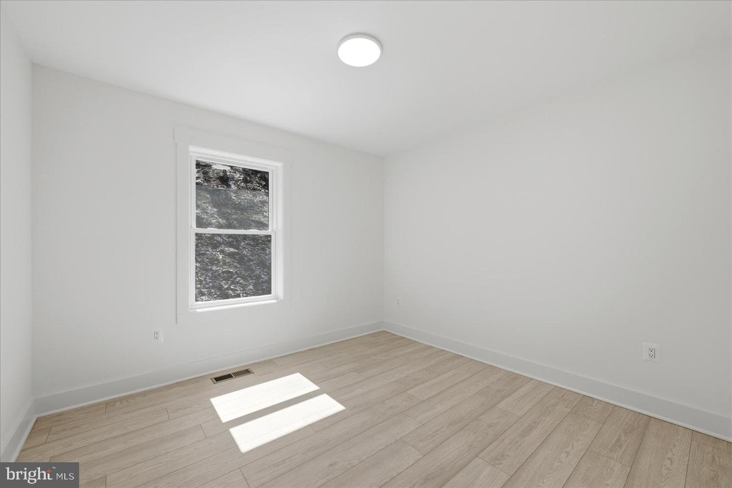 377 Windy Way photo 33