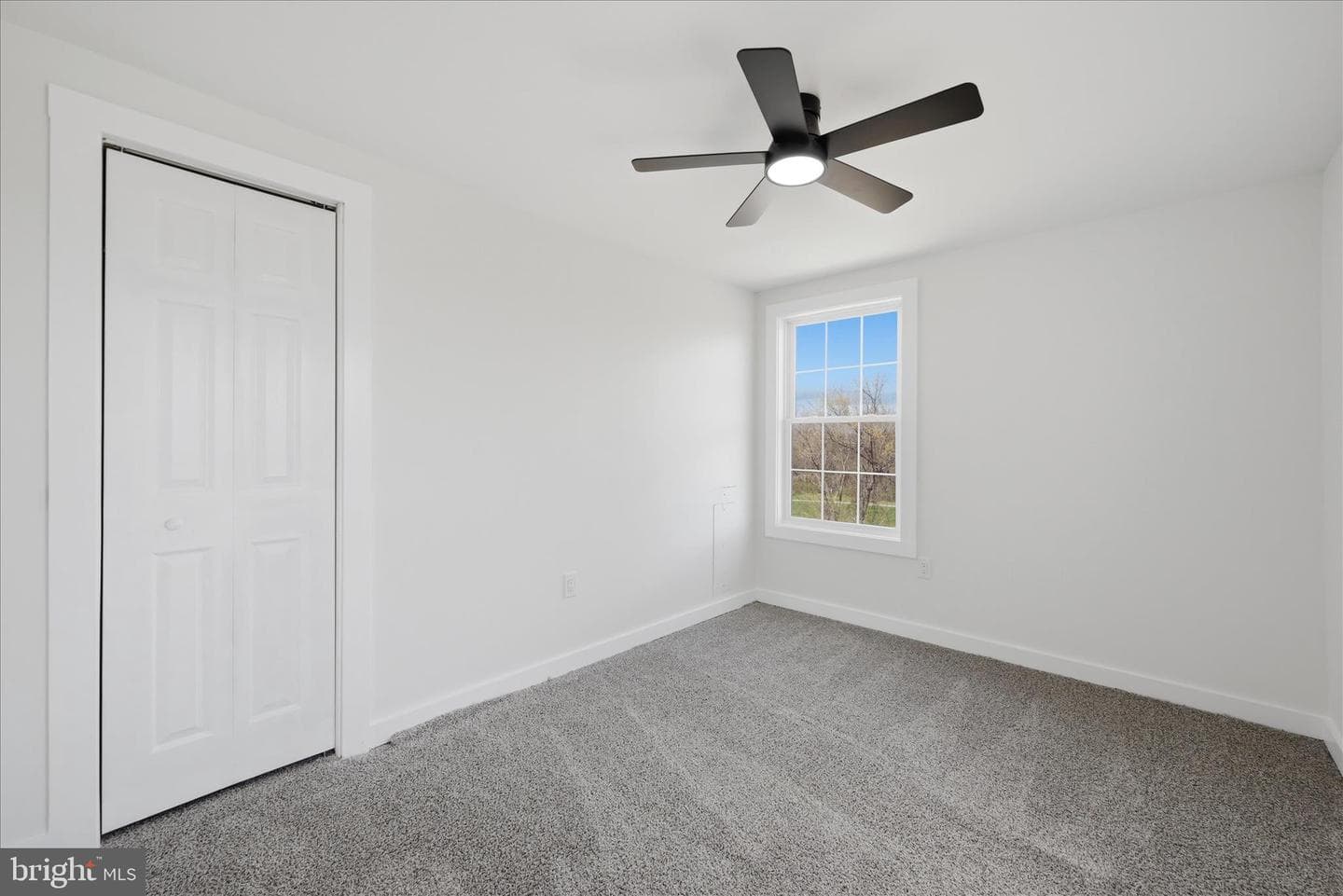 1 Depot Avenue photo 27