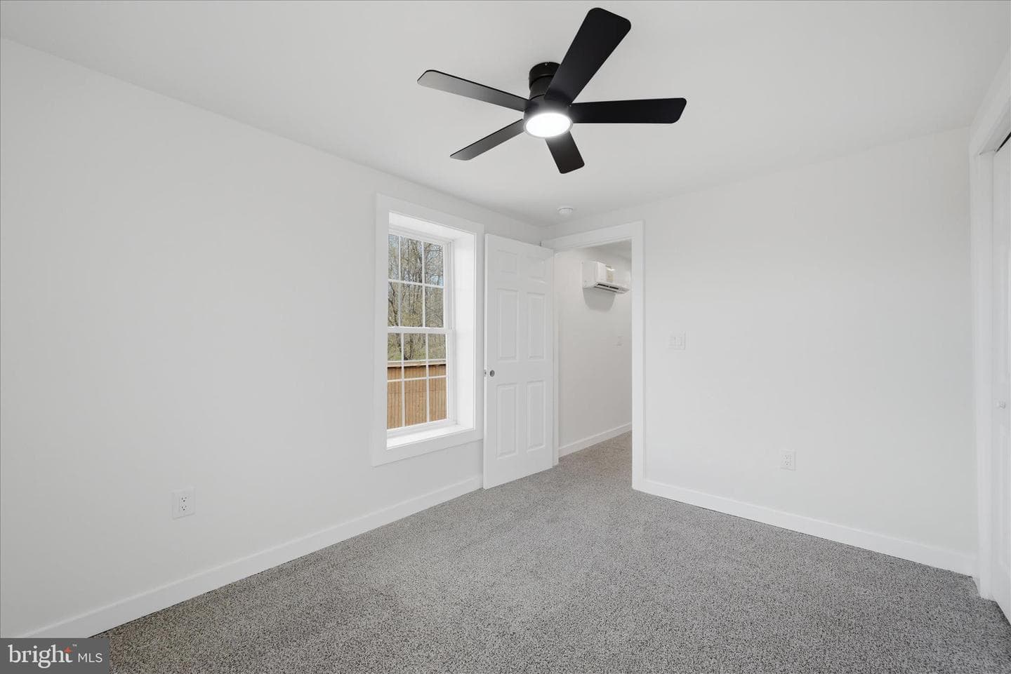 1 Depot Avenue photo 28