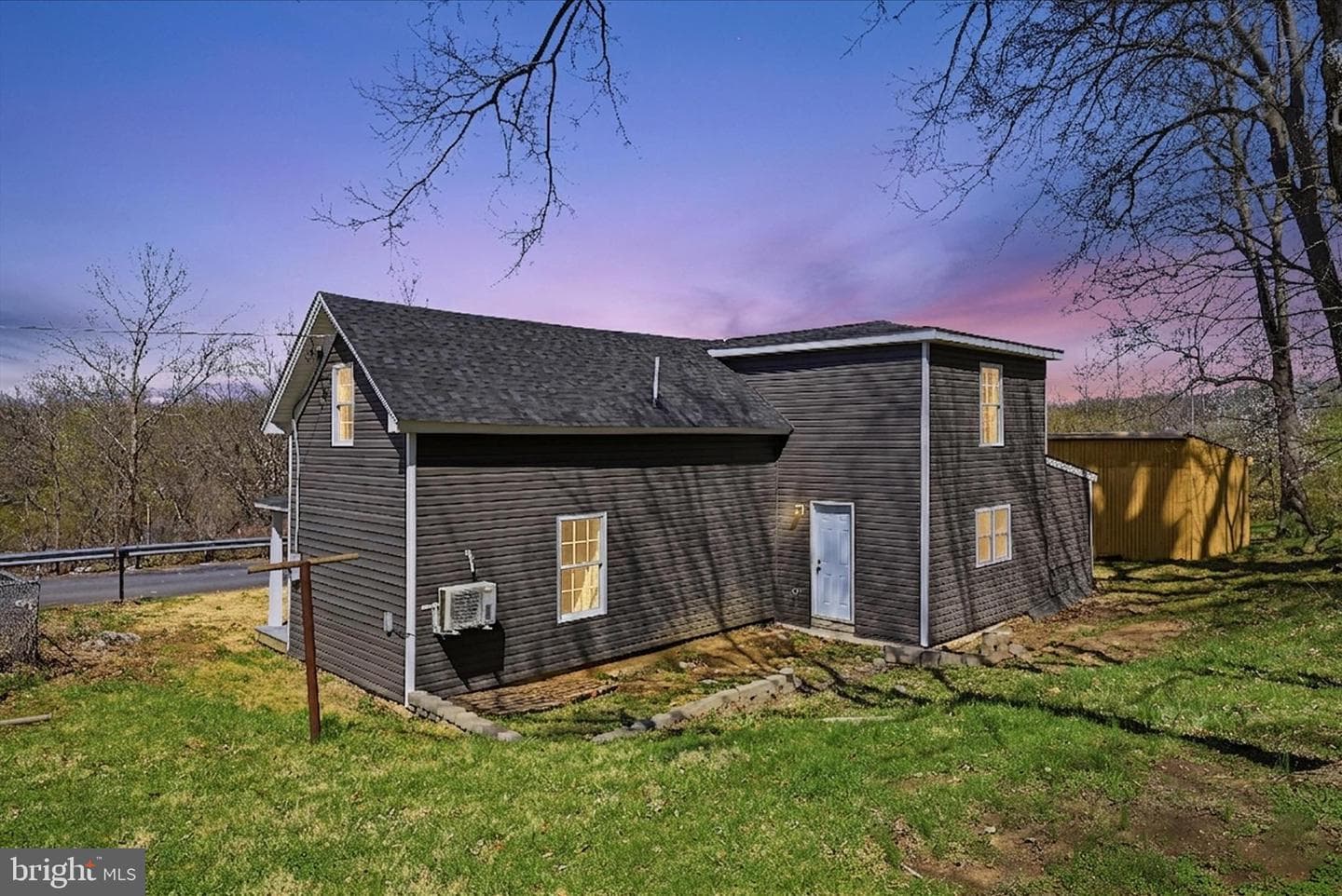 1 Depot Avenue photo 51