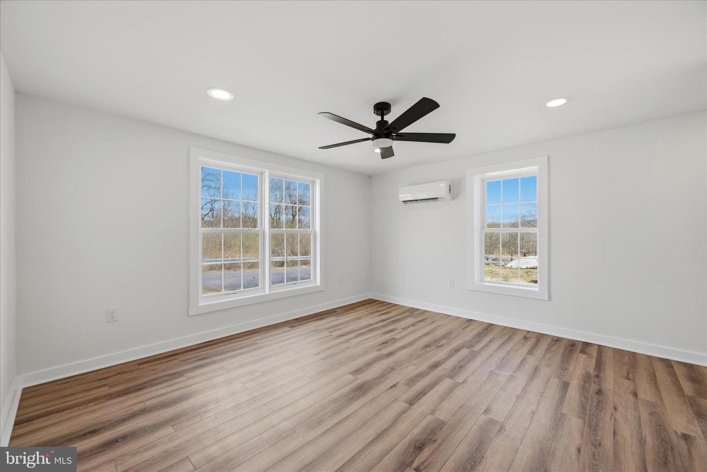 1 Depot Avenue photo 9