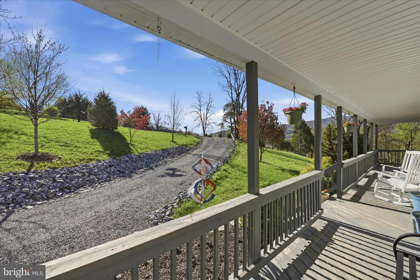 112 Apple Orchard Drive photo 4