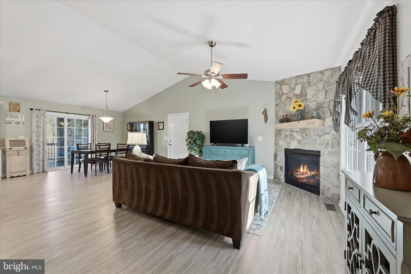 112 Apple Orchard Drive photo 8