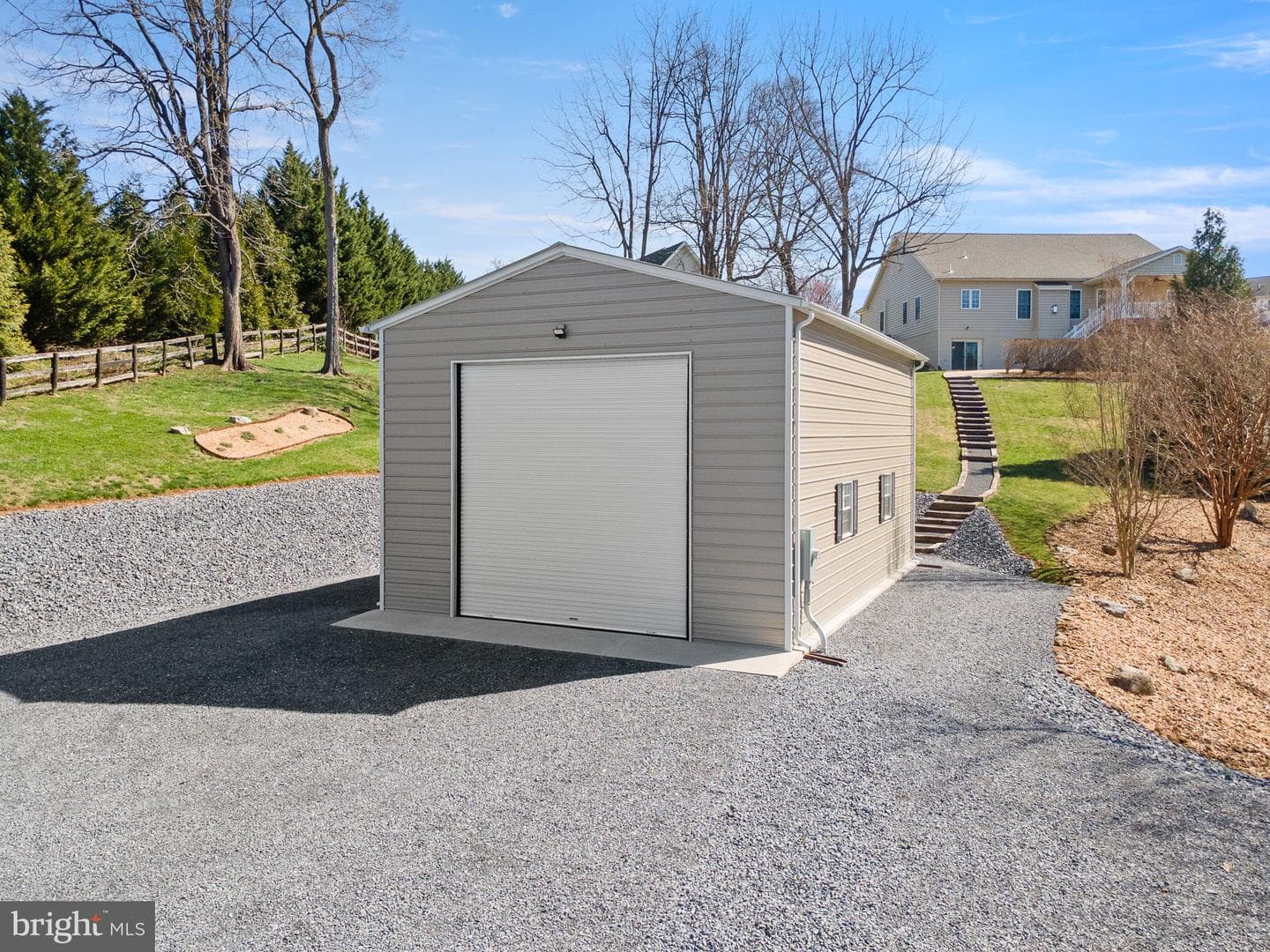 201 Peach Tree Court photo 10