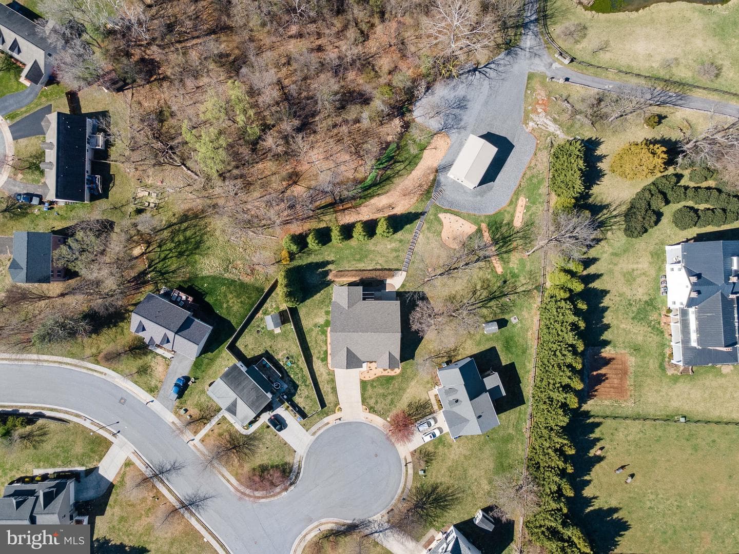 201 Peach Tree Court photo 41
