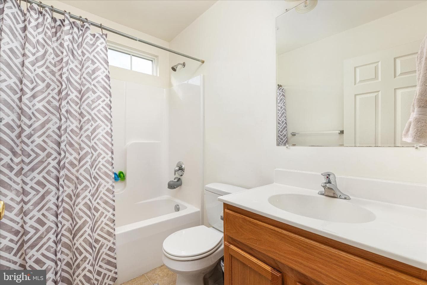 1112 Ashby Street photo 19