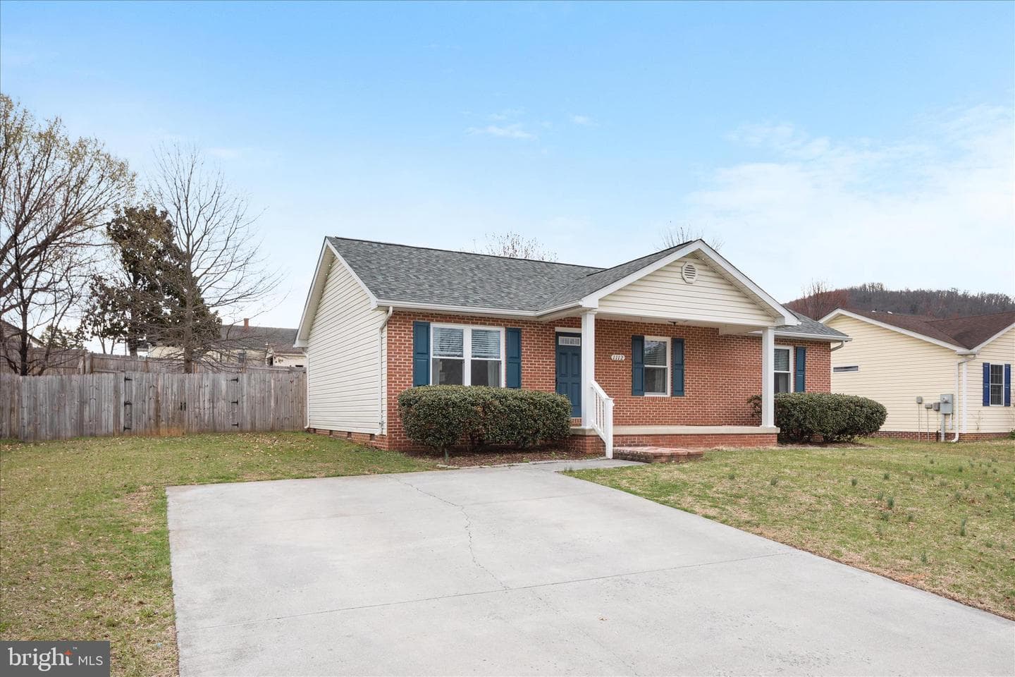 1112 Ashby Street photo 30