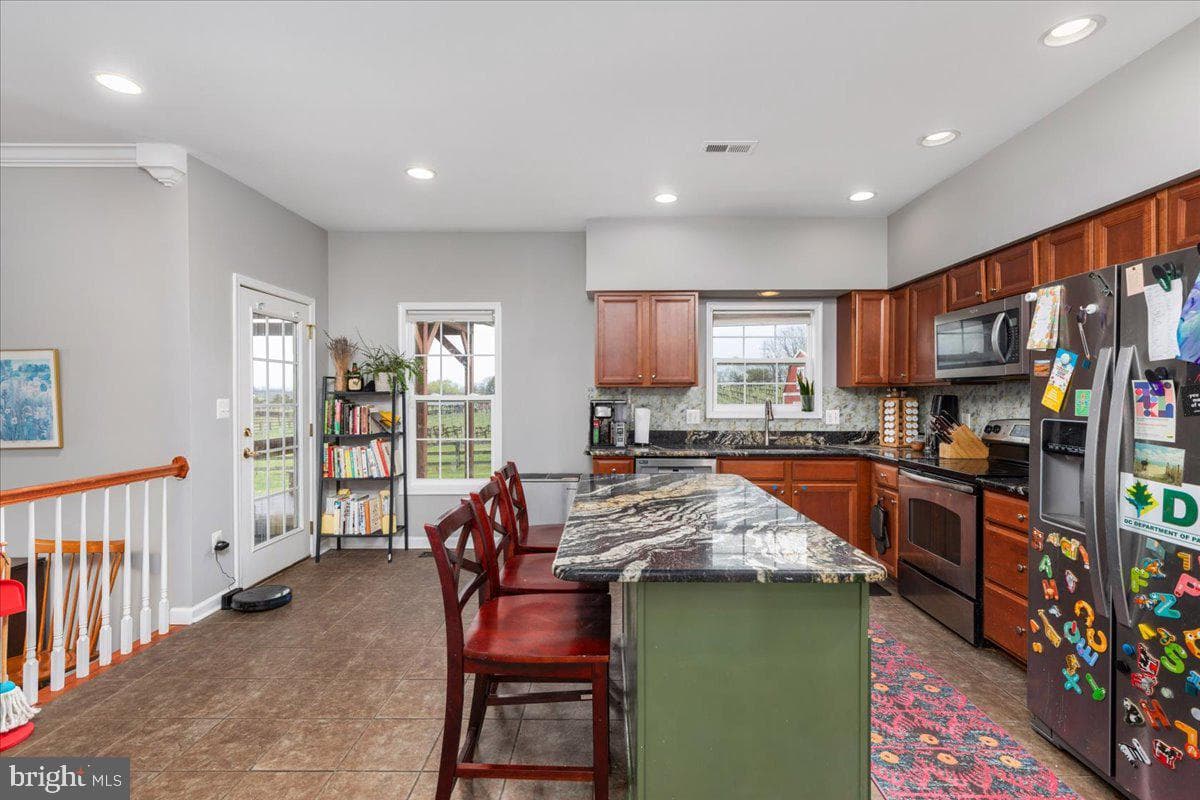 107 Highfield Lane photo 10