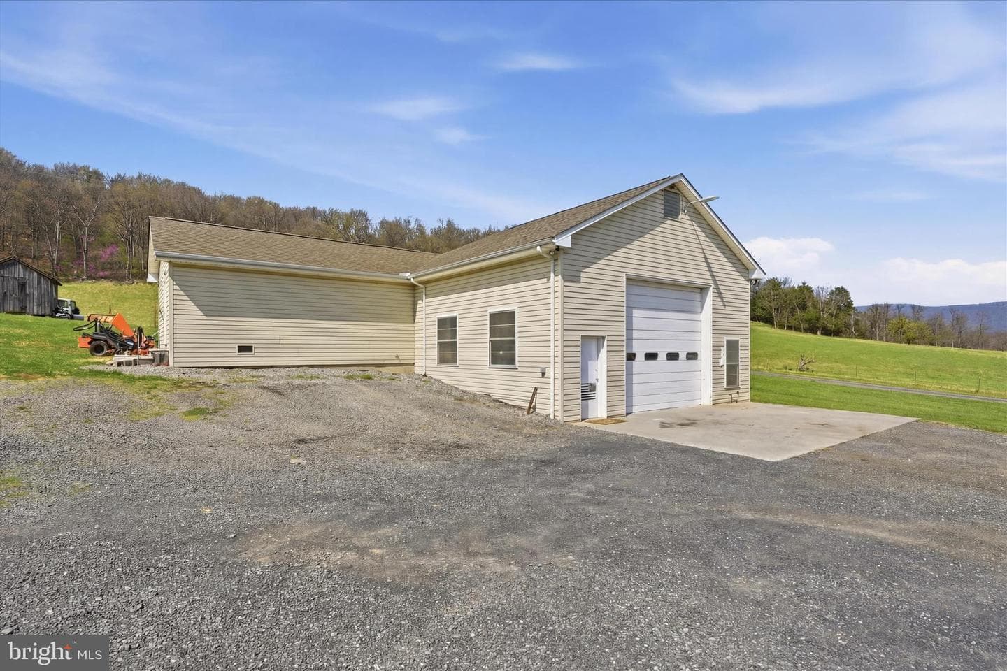 4001 Bentonville Road photo 36