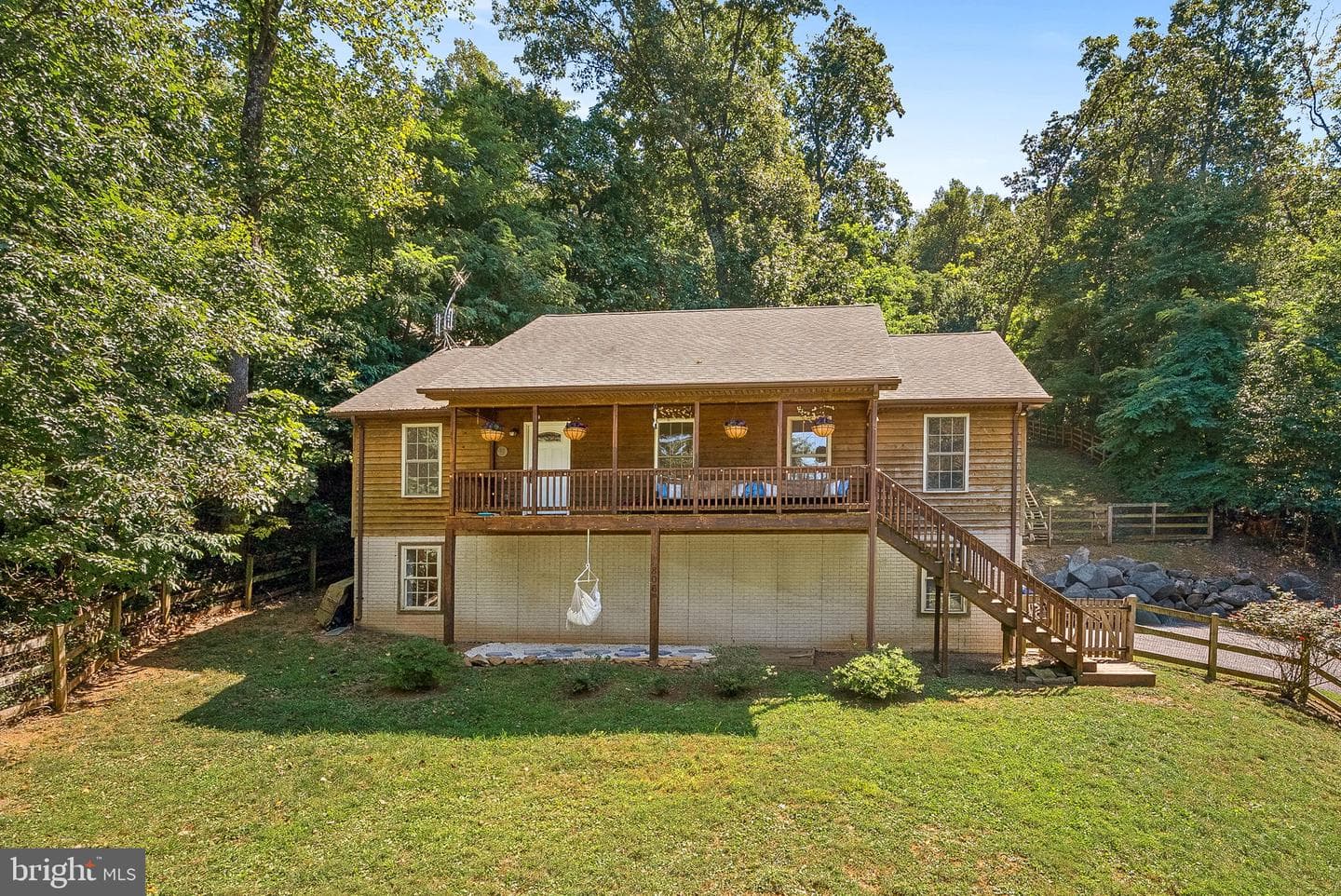 806 Windy Way photo 3