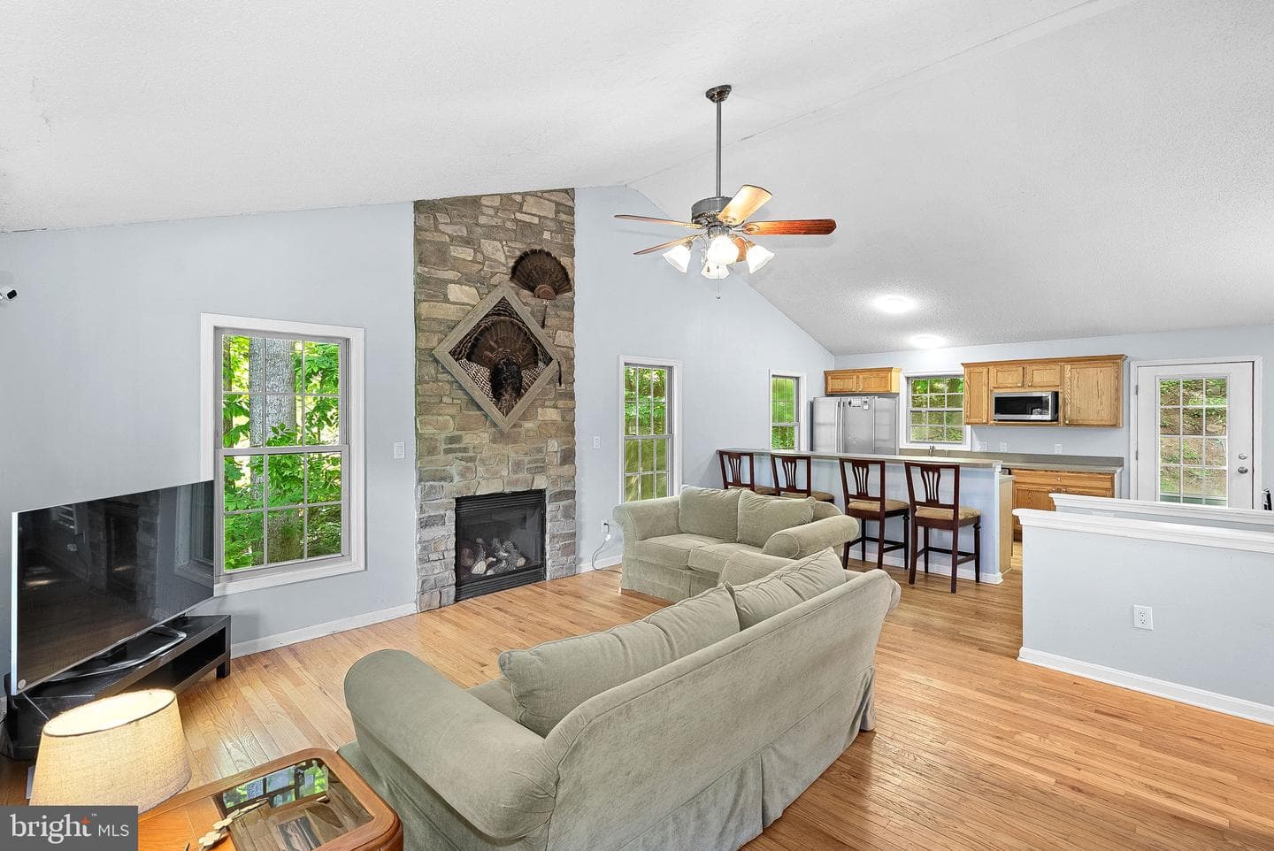 806 Windy Way photo 9
