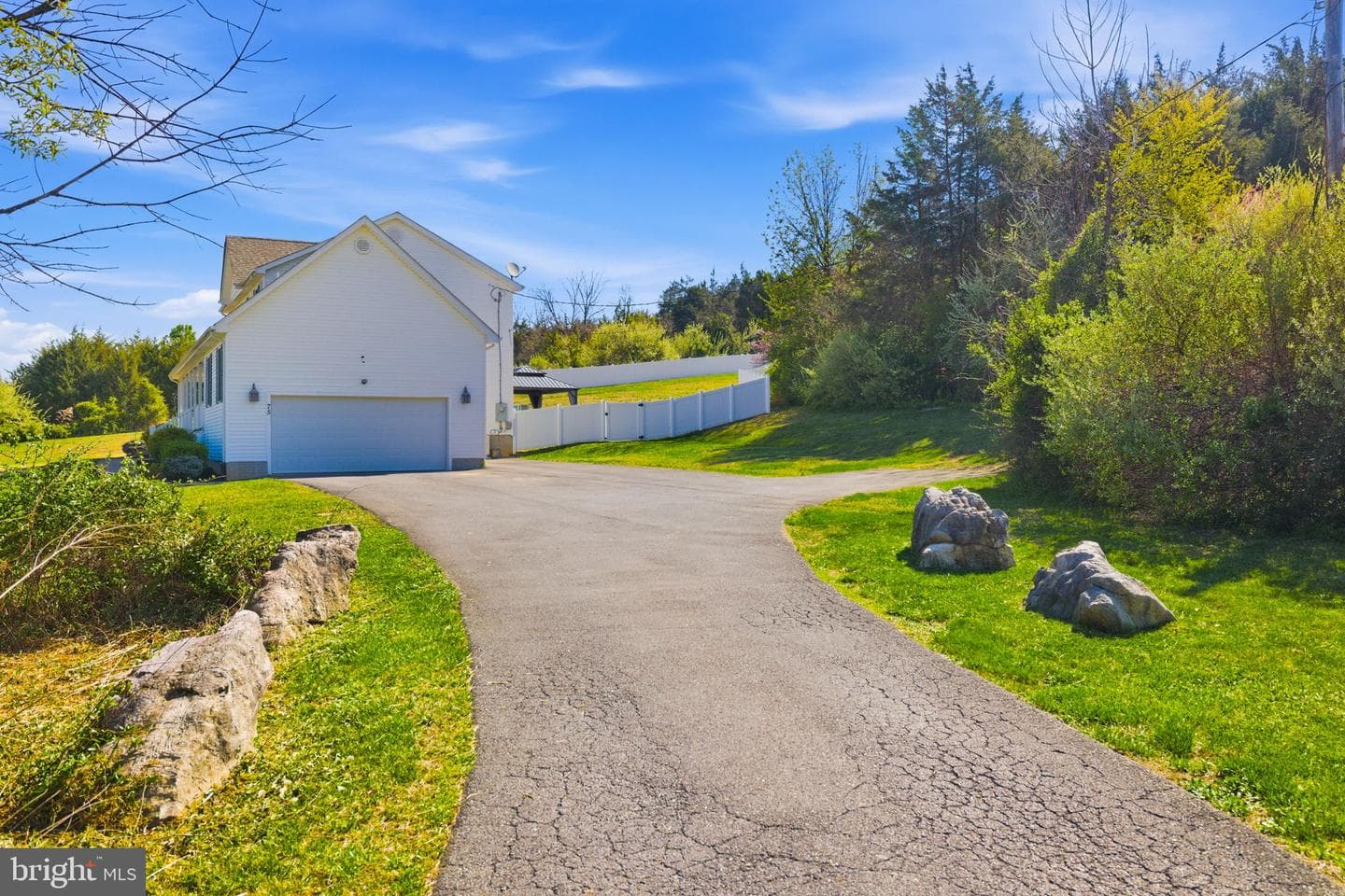75 Oak Hill Drive photo 14